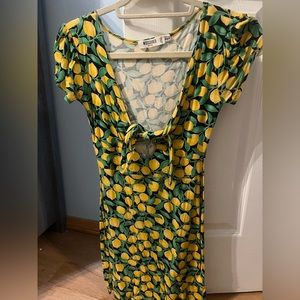 Lemon dress